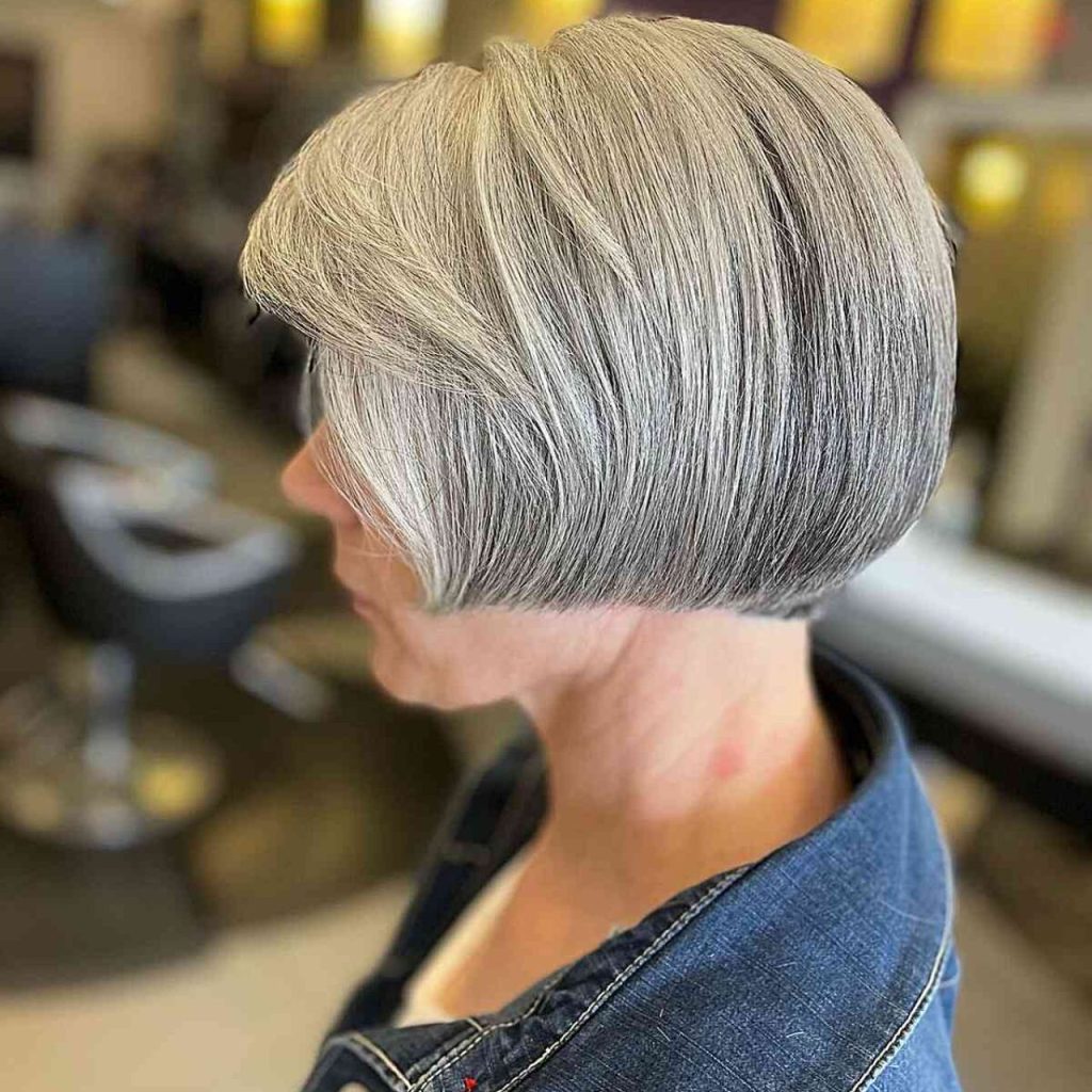 Jawline Bob Haircut for Older Women