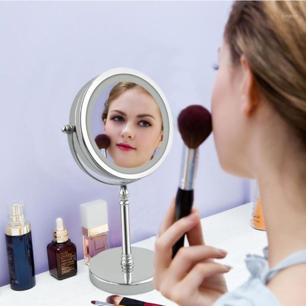 Magnifying Makeup Mirrors 