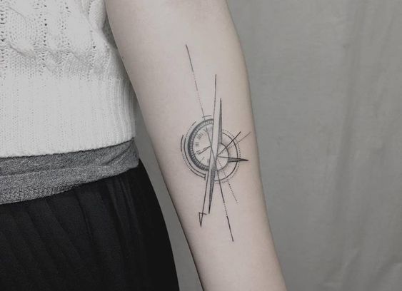 Small Compass Tattoo Designs