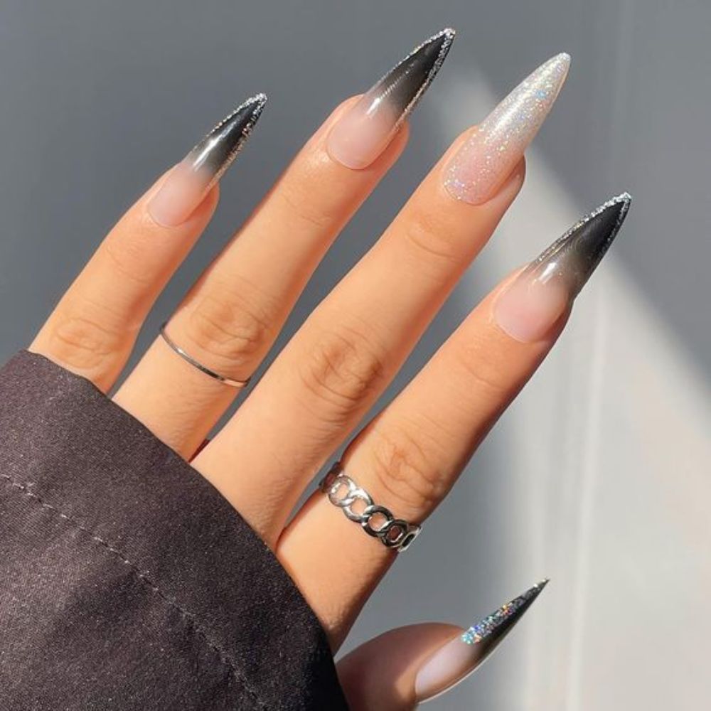 Black And White Coffin Nails For Elegant Look