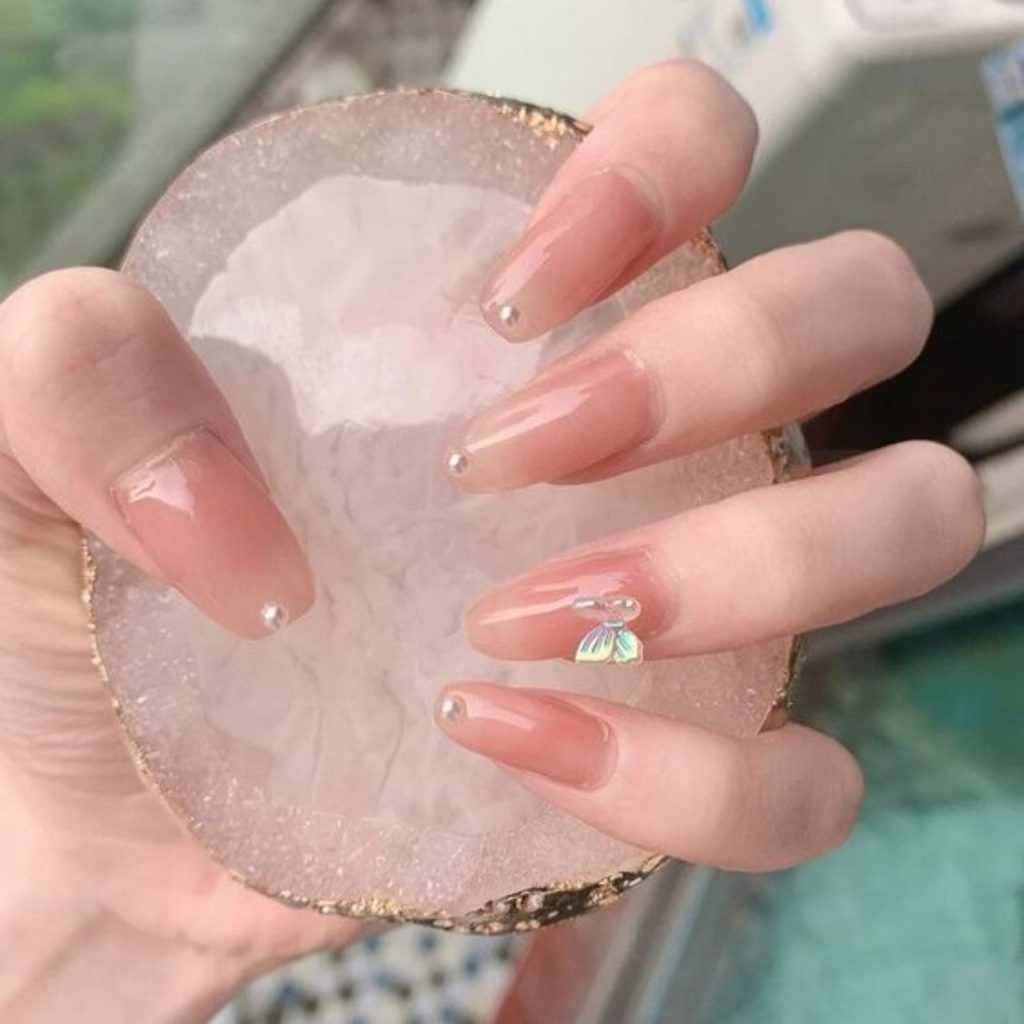 Clear Butterfly Nail Designs for a Glamorous Look