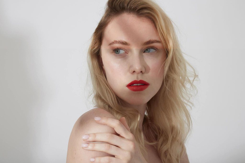Dark Lipstick Shades For Emo Makeup