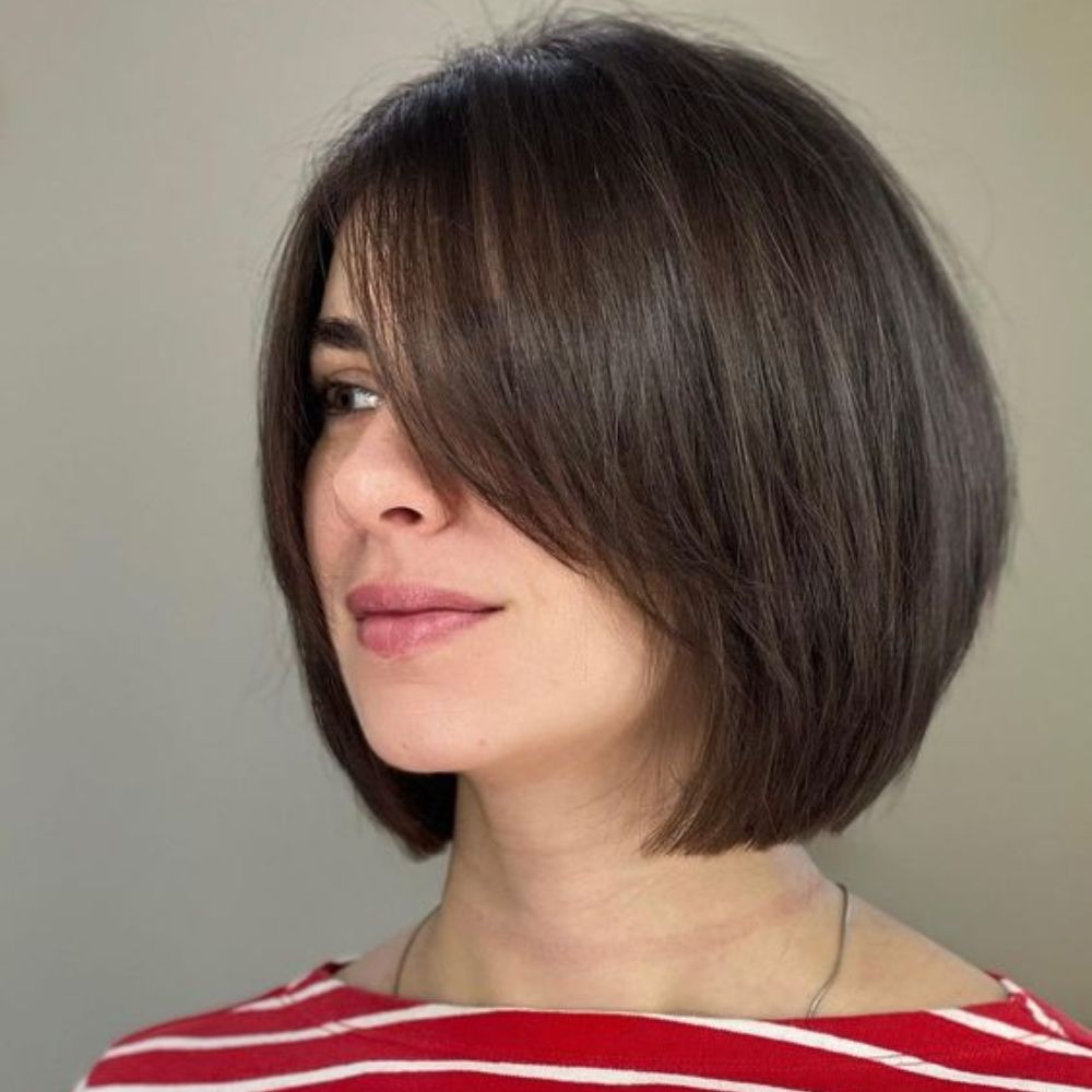 Edgy Bob Haircut for a Glamourous Look