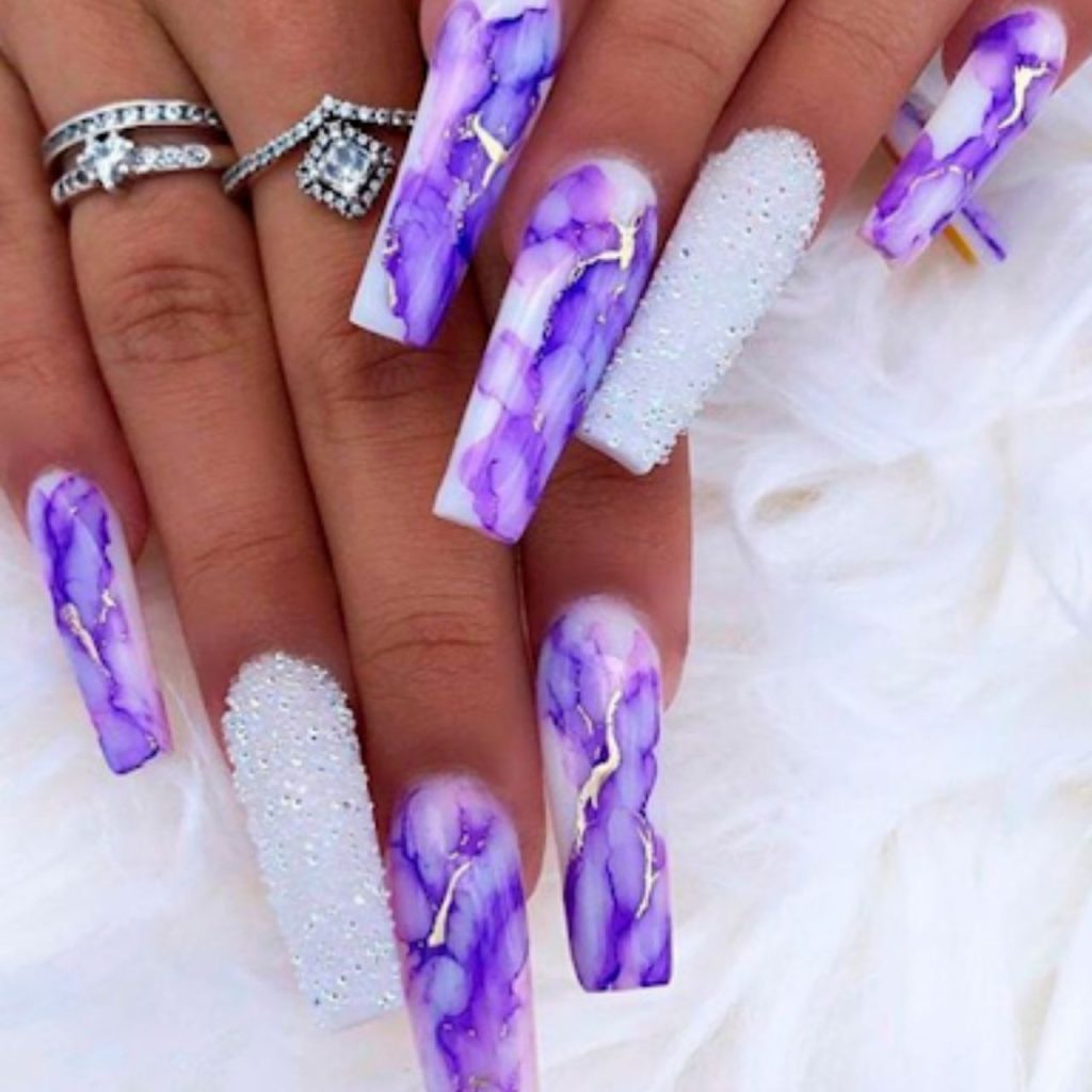Marble Purple Nails for Chic Manicure