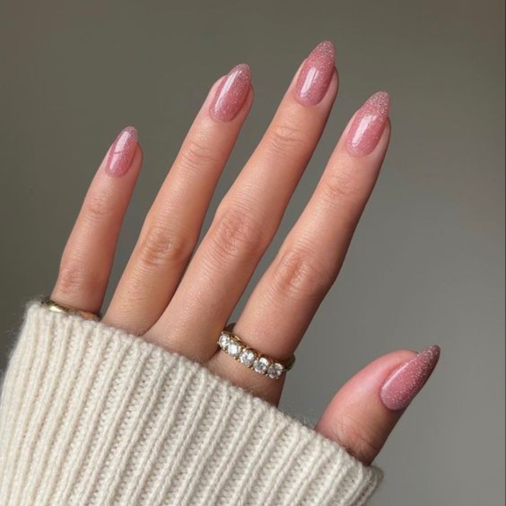 Pink Rose Gold Winter Nail Designs For Graceful Look