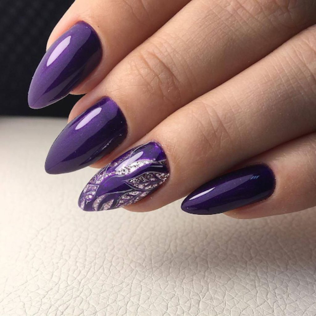 Sassy Silver Purple Nails for Chic Manicure