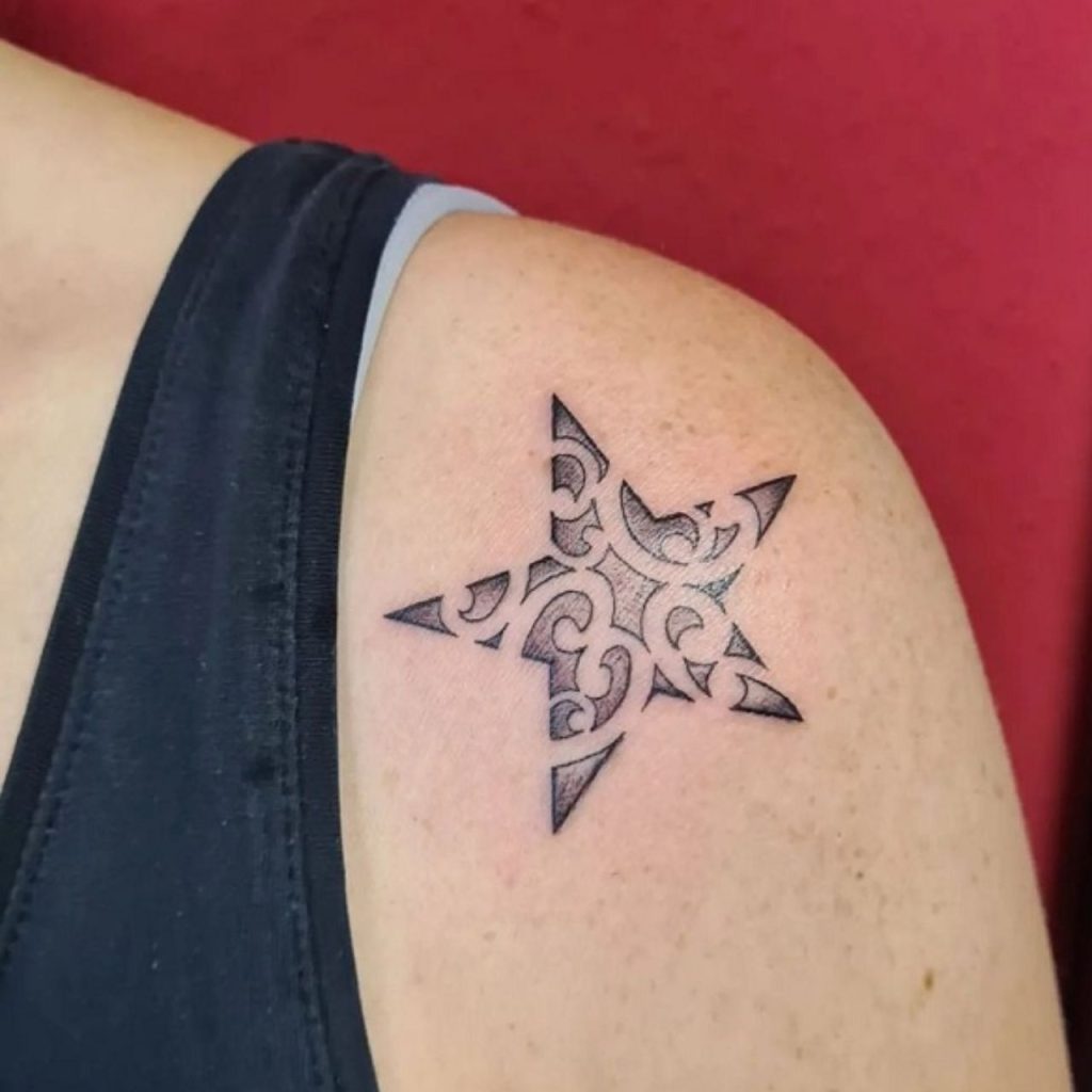 Stylish Star Tattoo for Chic Look