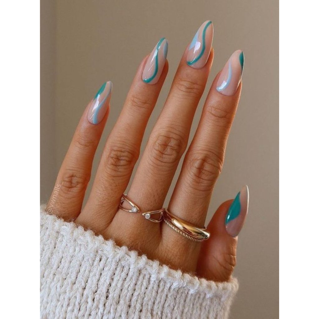 Cute Teal Nails for Refreshing Look