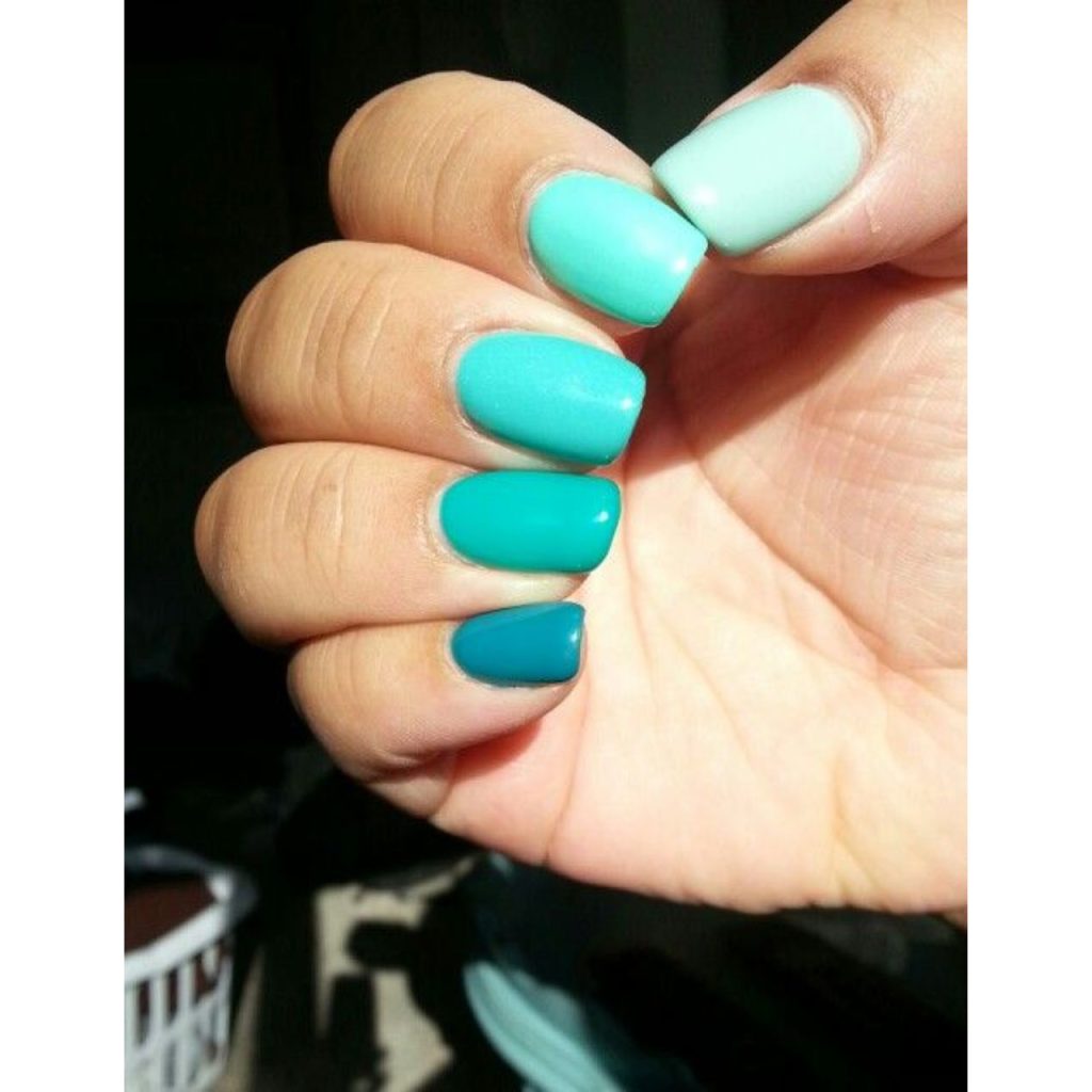 Geometric Teal Nails for Refreshing Look