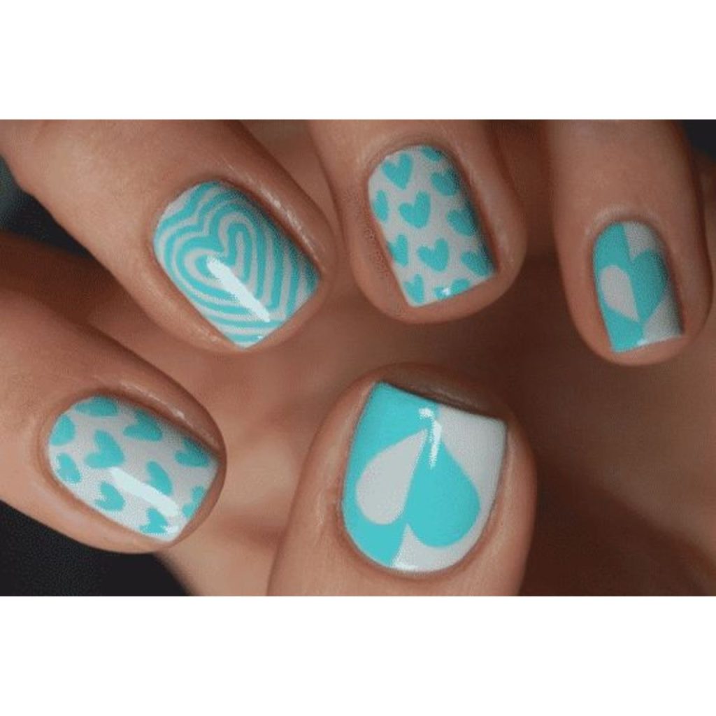 Heart Teal Nails for Refreshing Look