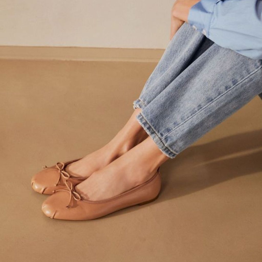 Nude Ballerina Shoes With Tapered Trousers  