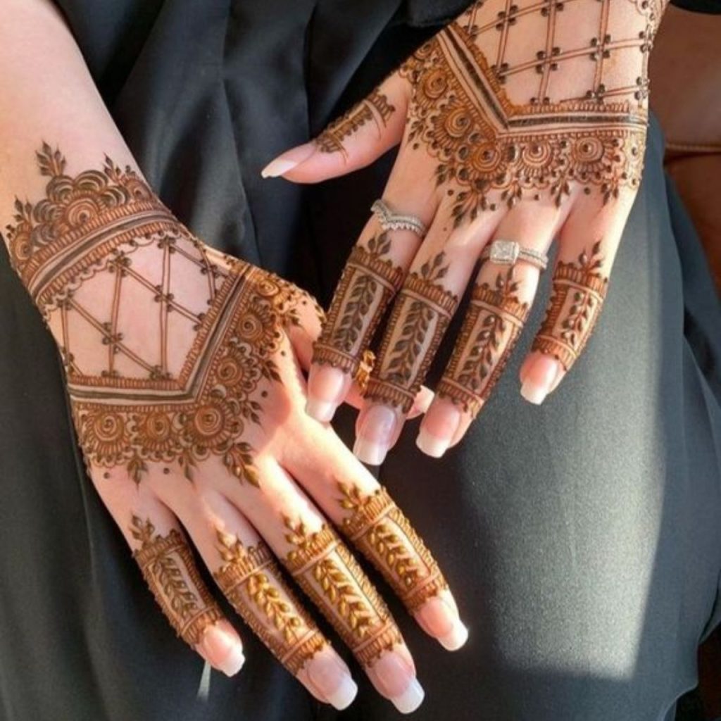 Unique Shaded Design Special Charming Mehndi Design For Eid