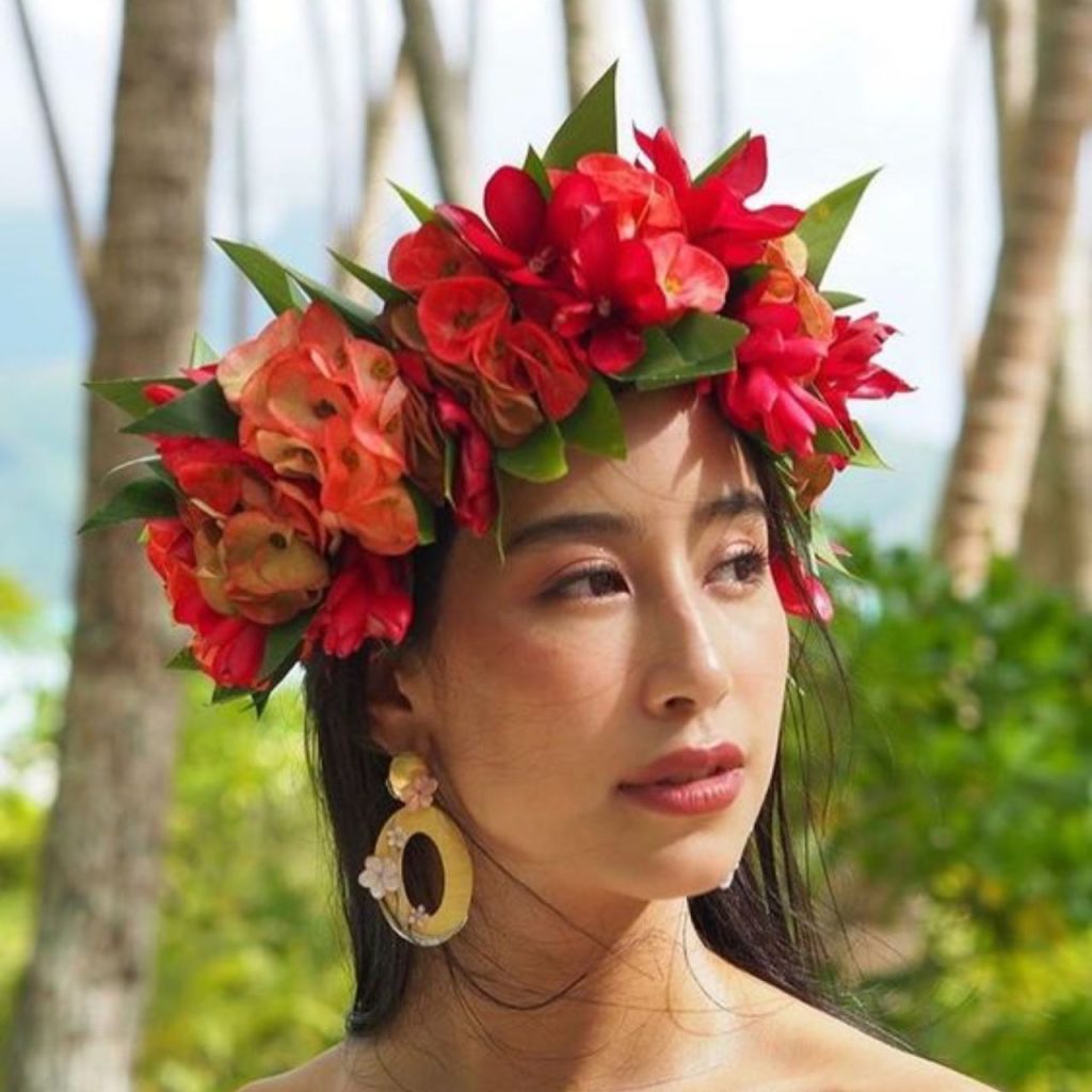 Red Flower Crown Hawaiian Hairstyle