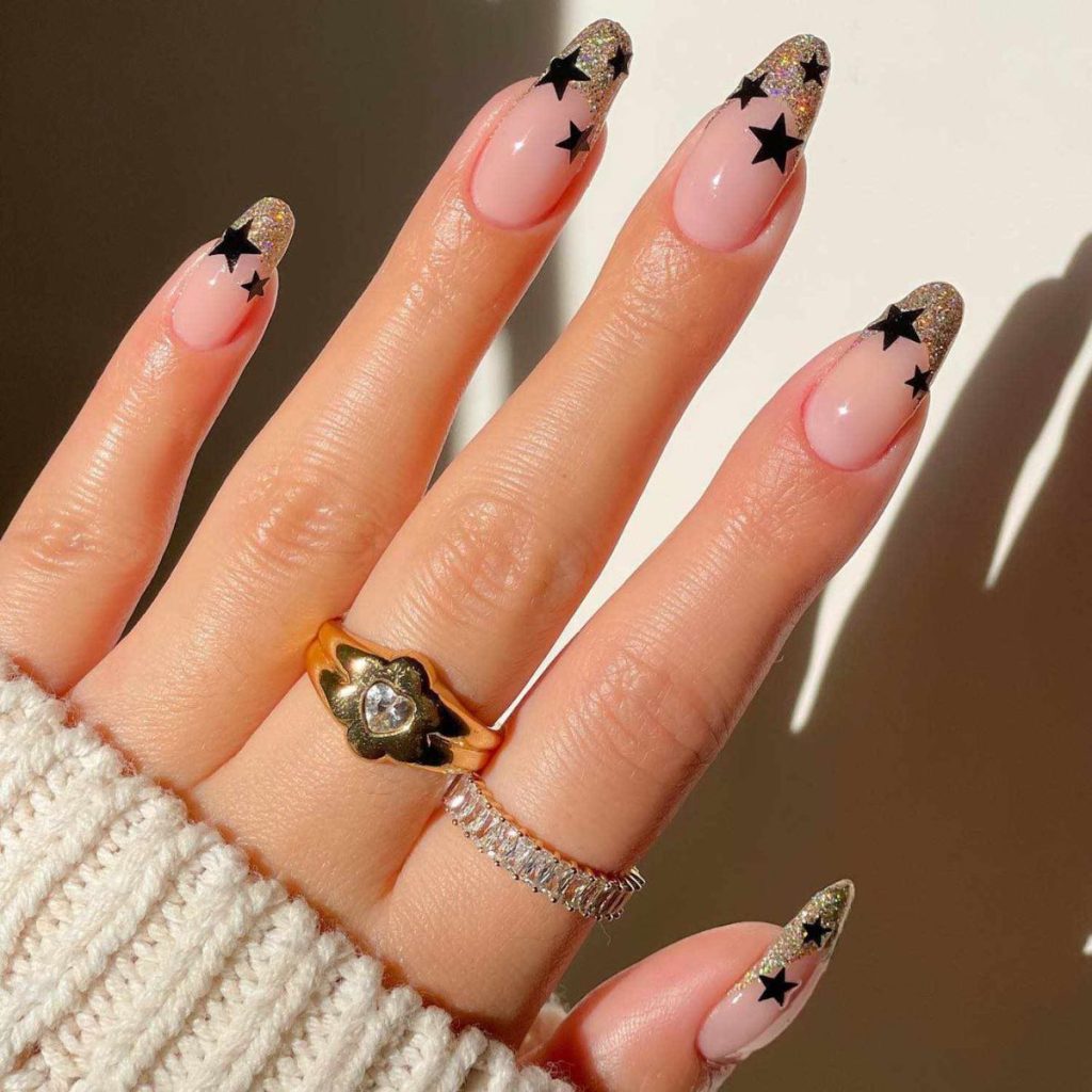 Classic 5 Star Nails for Timeless Look